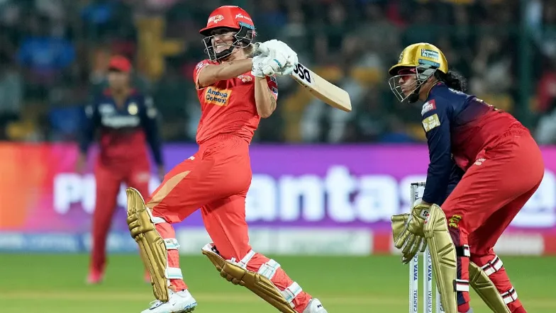 Bowlers and Gardner lead RCB to third loss at Chinnaswamy