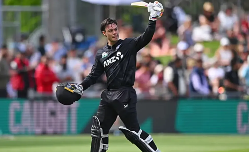 Seifert replaces injured Chapman in New Zealand's ODI squad