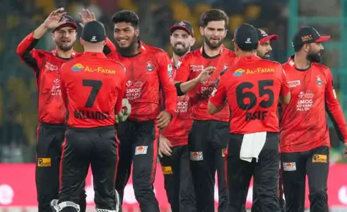 Fakhar, Mitchell Power Qalandars to Big Win Over Karachi Kings