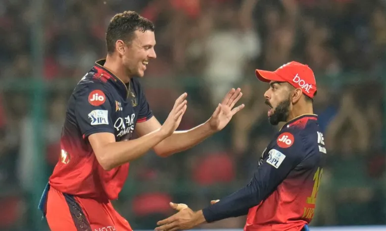 Hazlewood climbs to third place in Purple Cap race