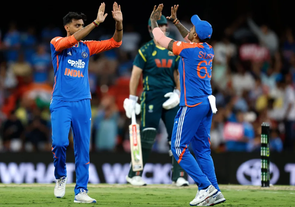 India’s Spinners Shine as Dube Helps Seal Series Win Over Australia
