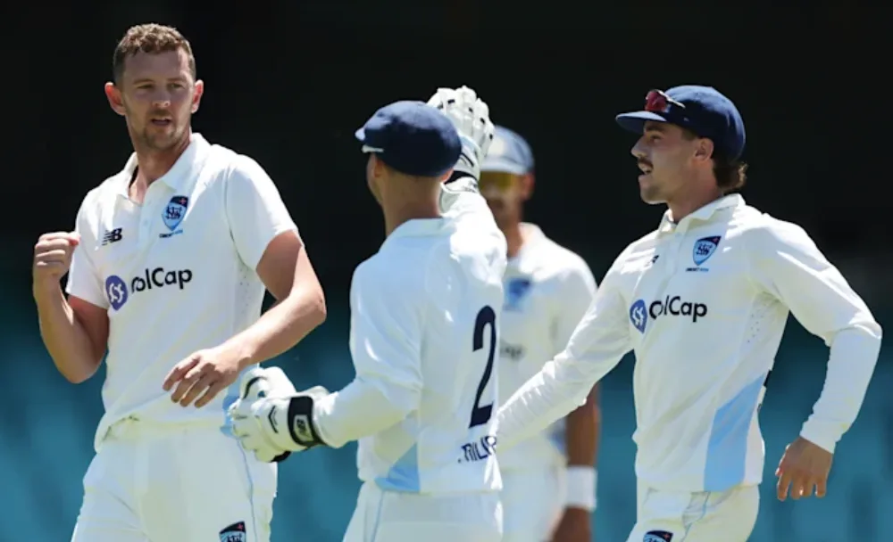 Hazlewood fit to play, but Abbott ruled out of first Test after hamstring scans