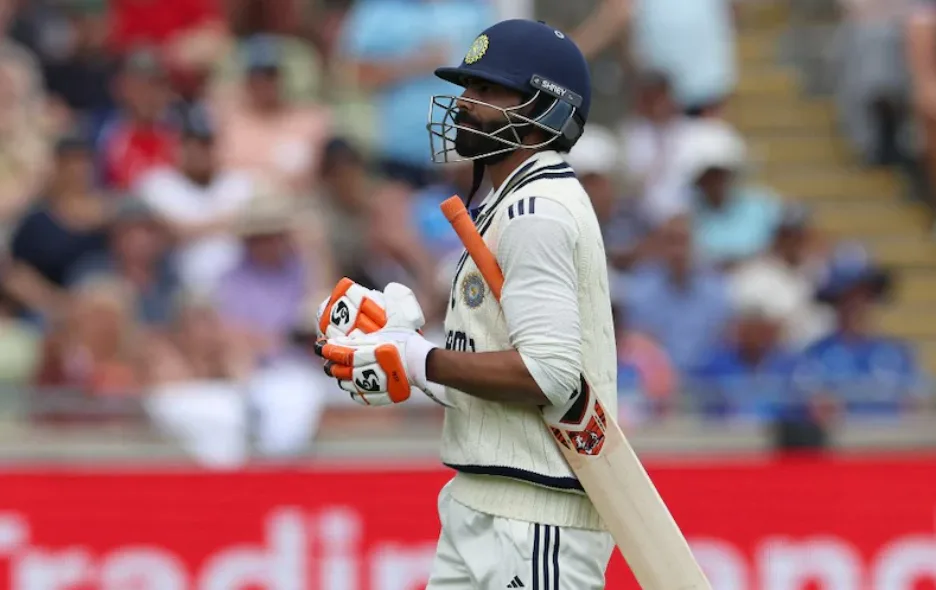 Jadeja aims for pride as India battle to stop clean sweep