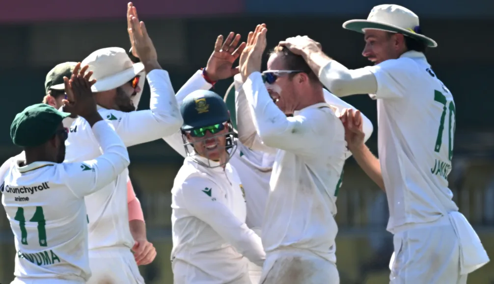 Harmer takes six wickets as South Africa beat India 2-0 in their biggest Test loss