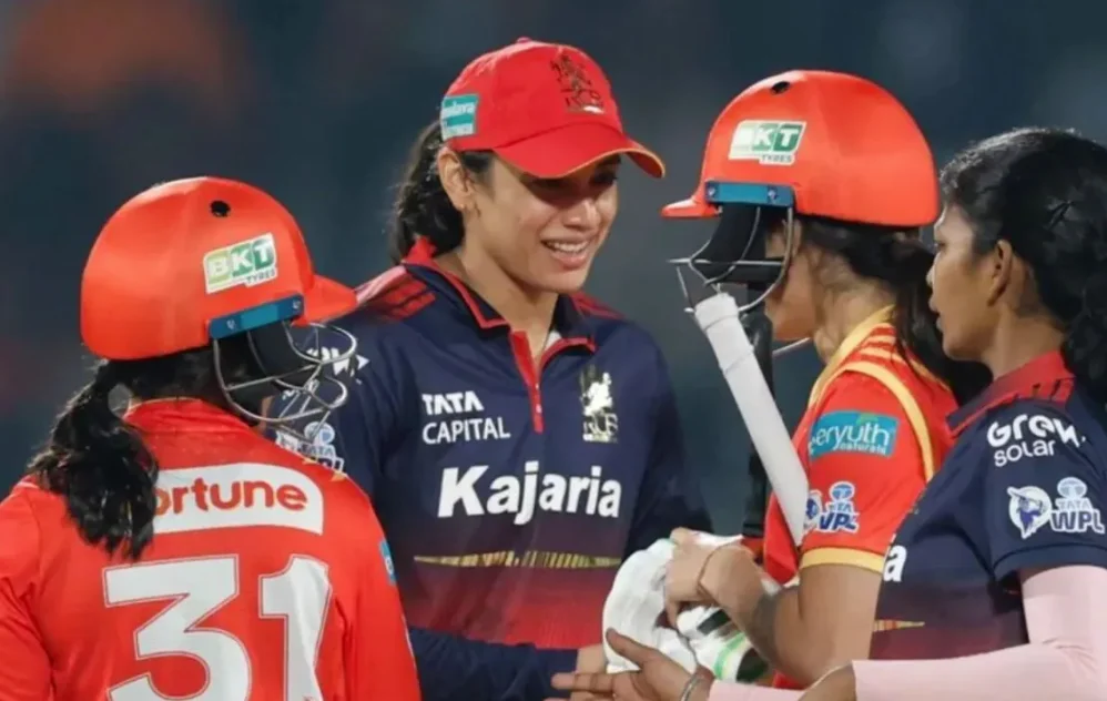 RCB continue their winning run and qualify for the playoffs undefeated