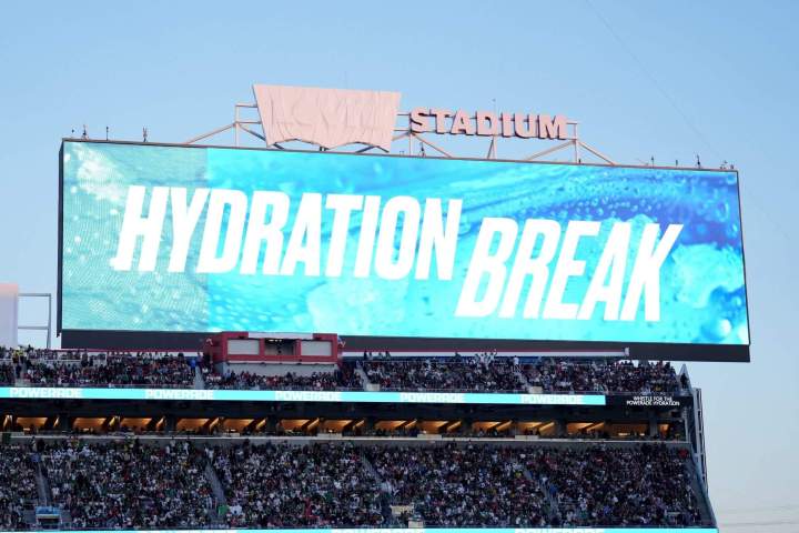 World Cup 2026 match with players taking a mandatory hydration break during play