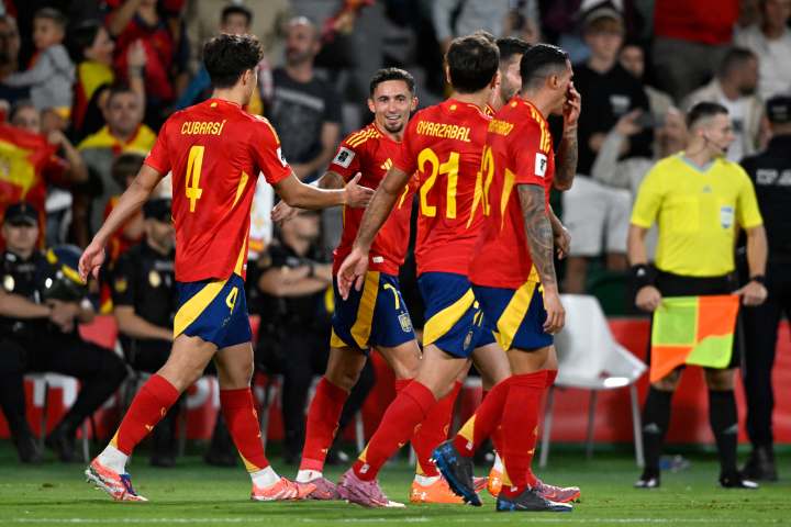 Spain players celebrate after beating Argentina in the FIFA World Cup 2026 final at New York New Jersey Stadium