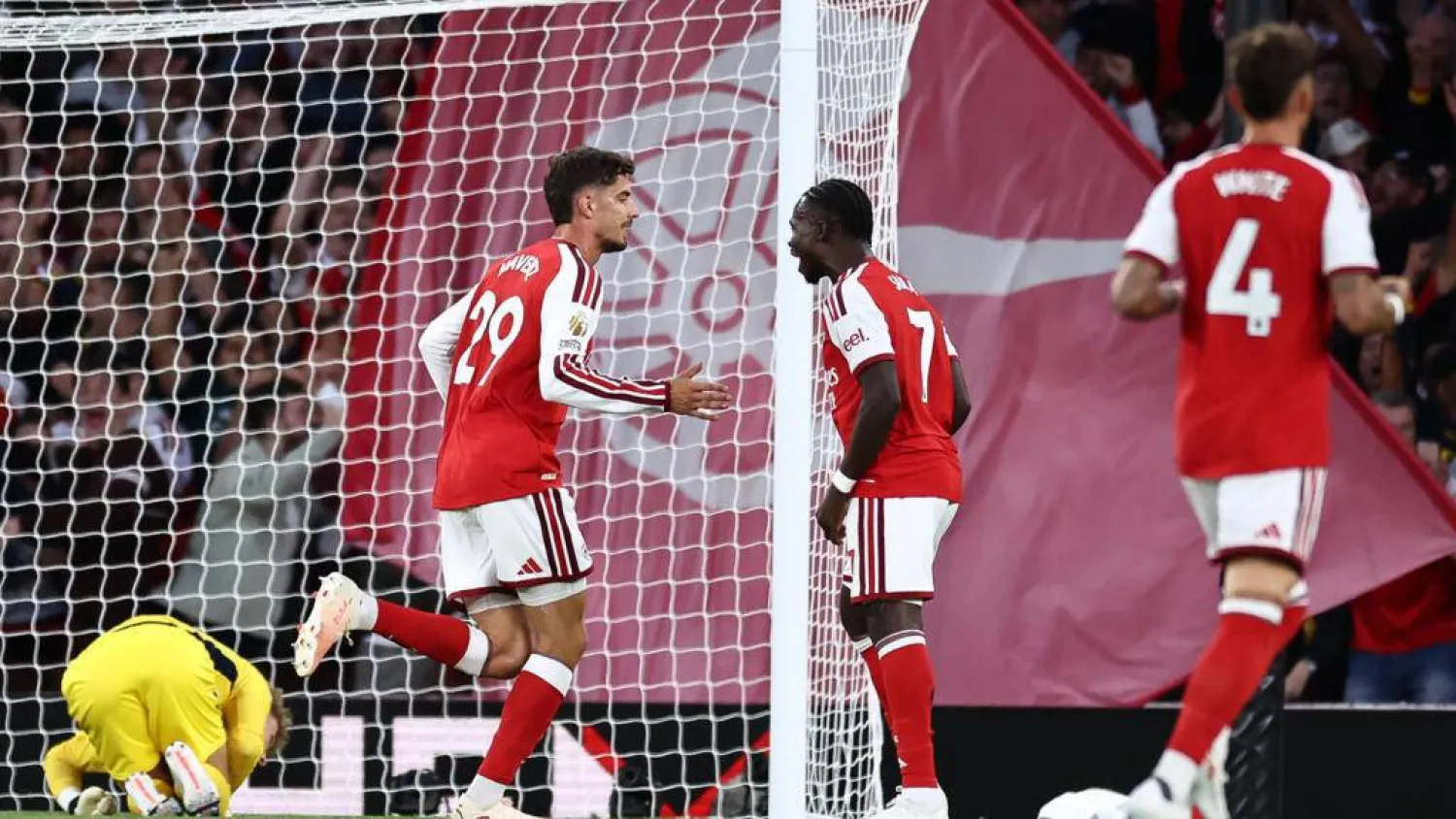 Arsenal Begin Title Defence in Style as New Premier League Season Takes Off